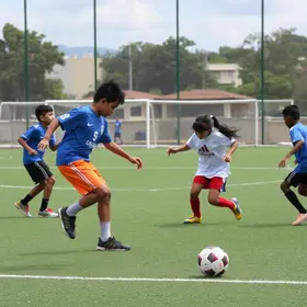 primeira escola de futsal para crianças e jovens com Down